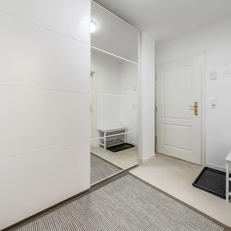 Haus Delphin Manni's Utkiek 公寓 *